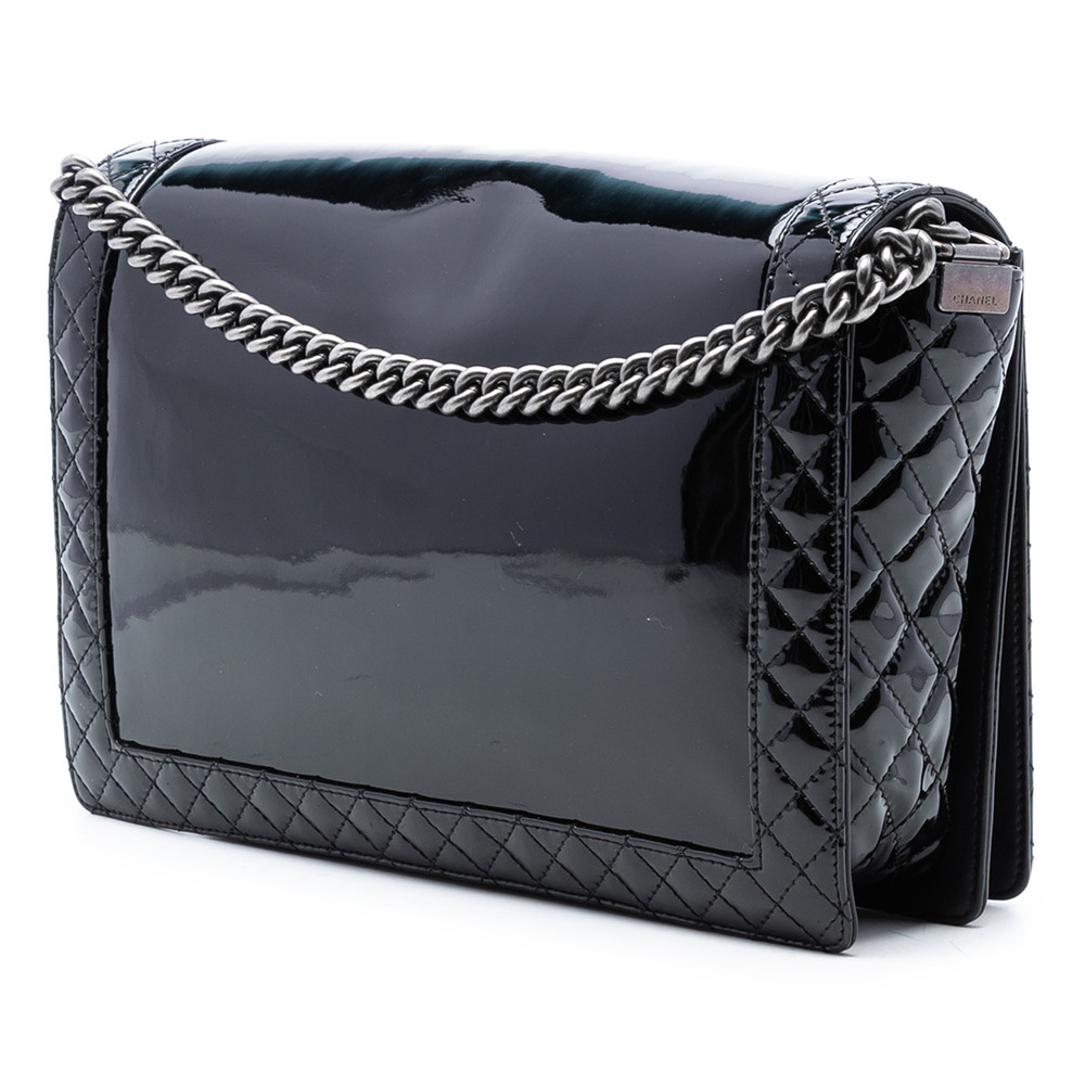 Pre-Loved Chanel Extra Large Patent Boy Reverso Flap - Picture 2 of 8